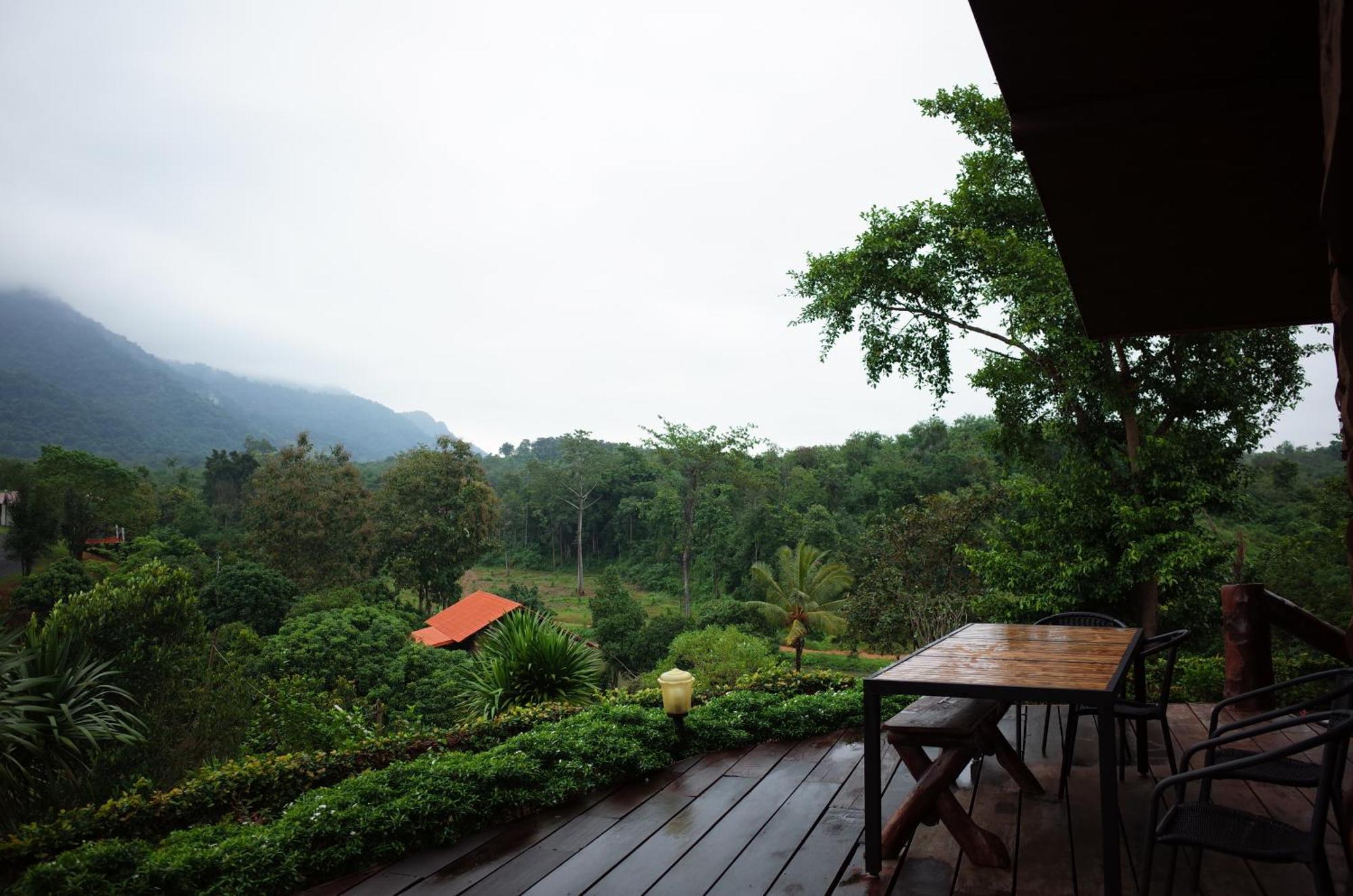 Nuyu Khaoyai Hotel Pongtalong Kültér fotó